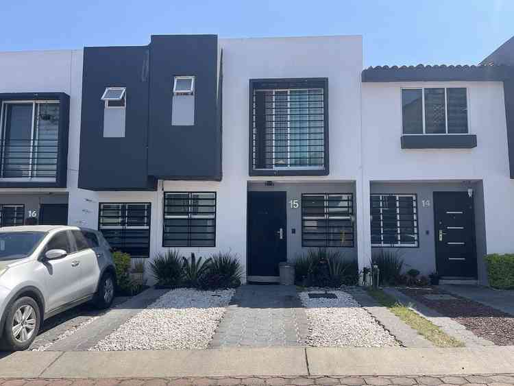 casa en venta calle tarragona altagracia zapopan jalisco pUcty1h